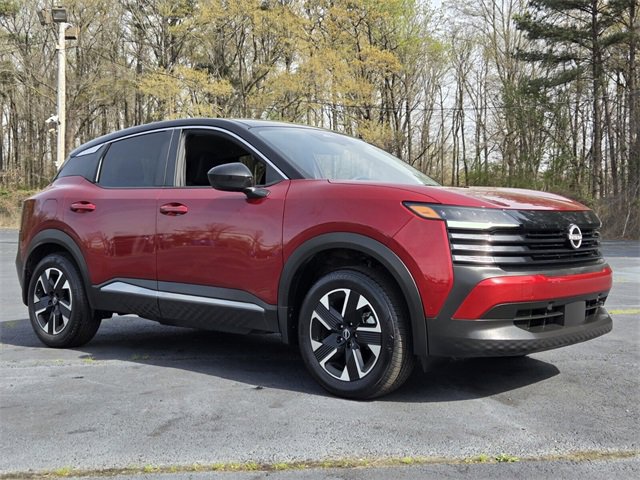 Used 2025 Nissan Kicks SV image 4