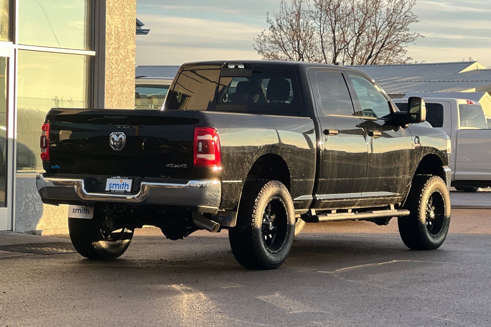 Used 2024 RAM 2500 Tradesman w/ Towing Technology Group image 3