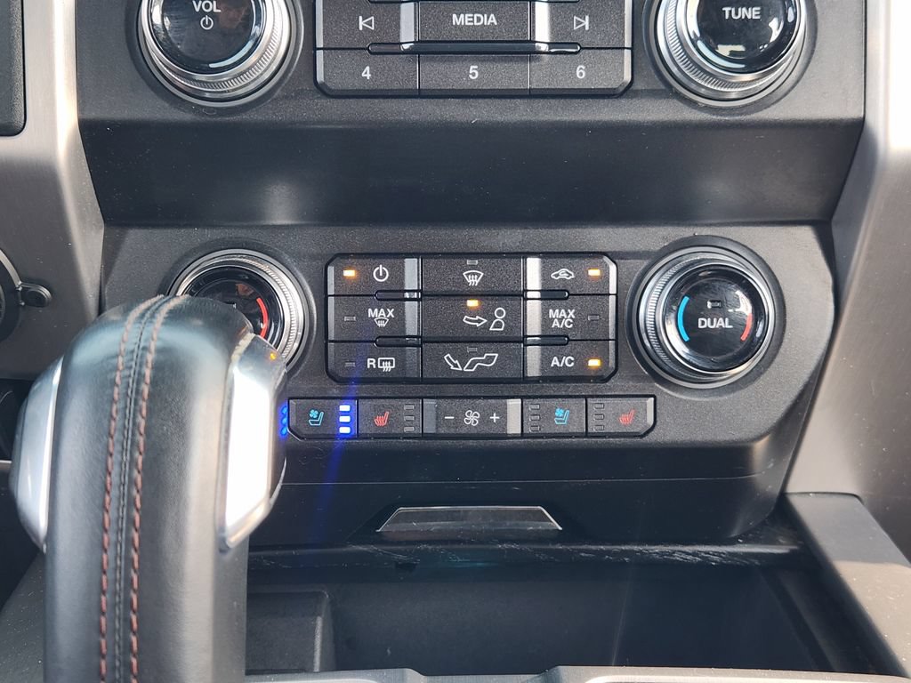 Used 2019 Ford F150 Platinum RWD image 19