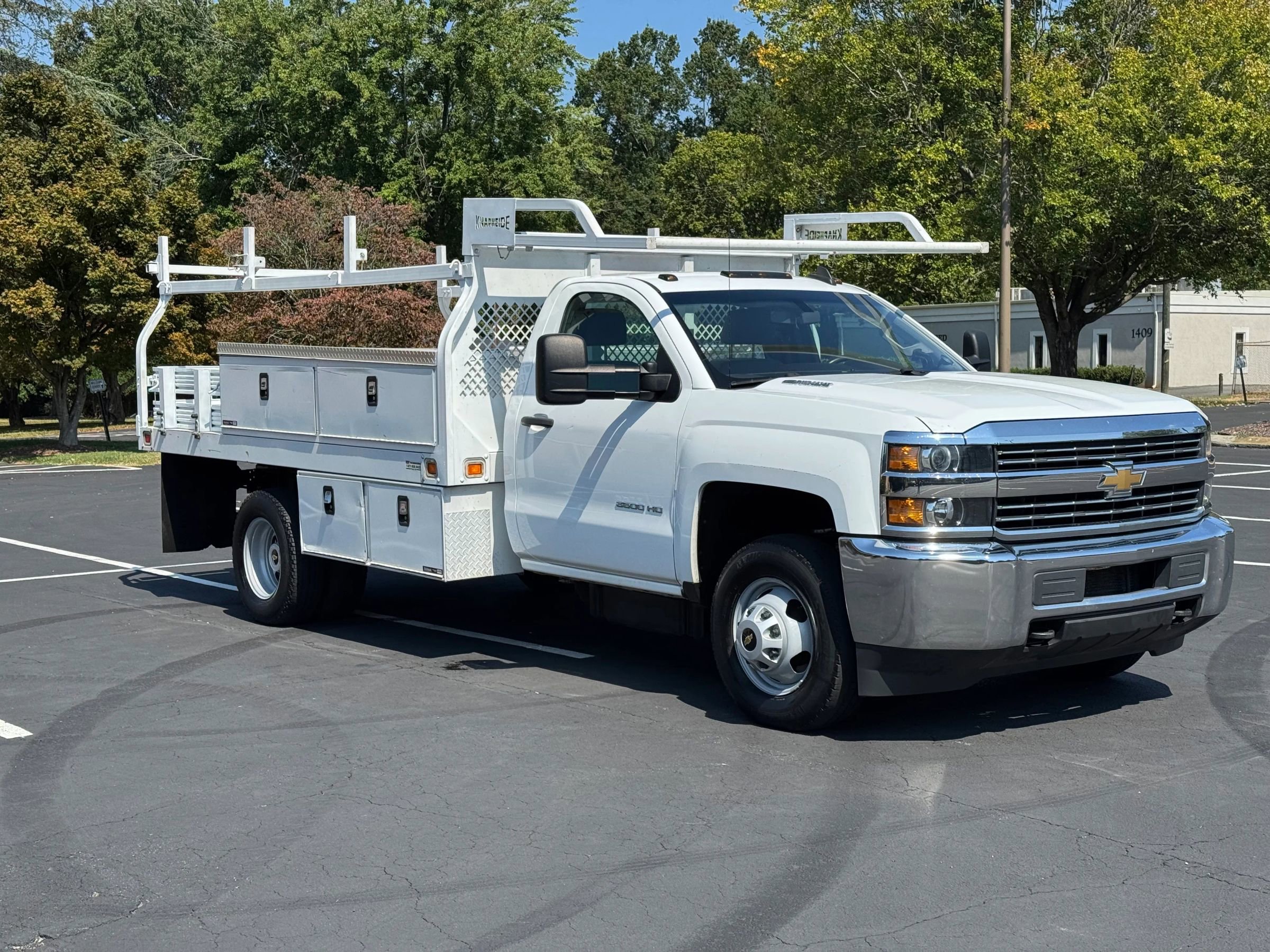 Used 2016 Chevrolet Silverado 3500 W/T RWD image 4