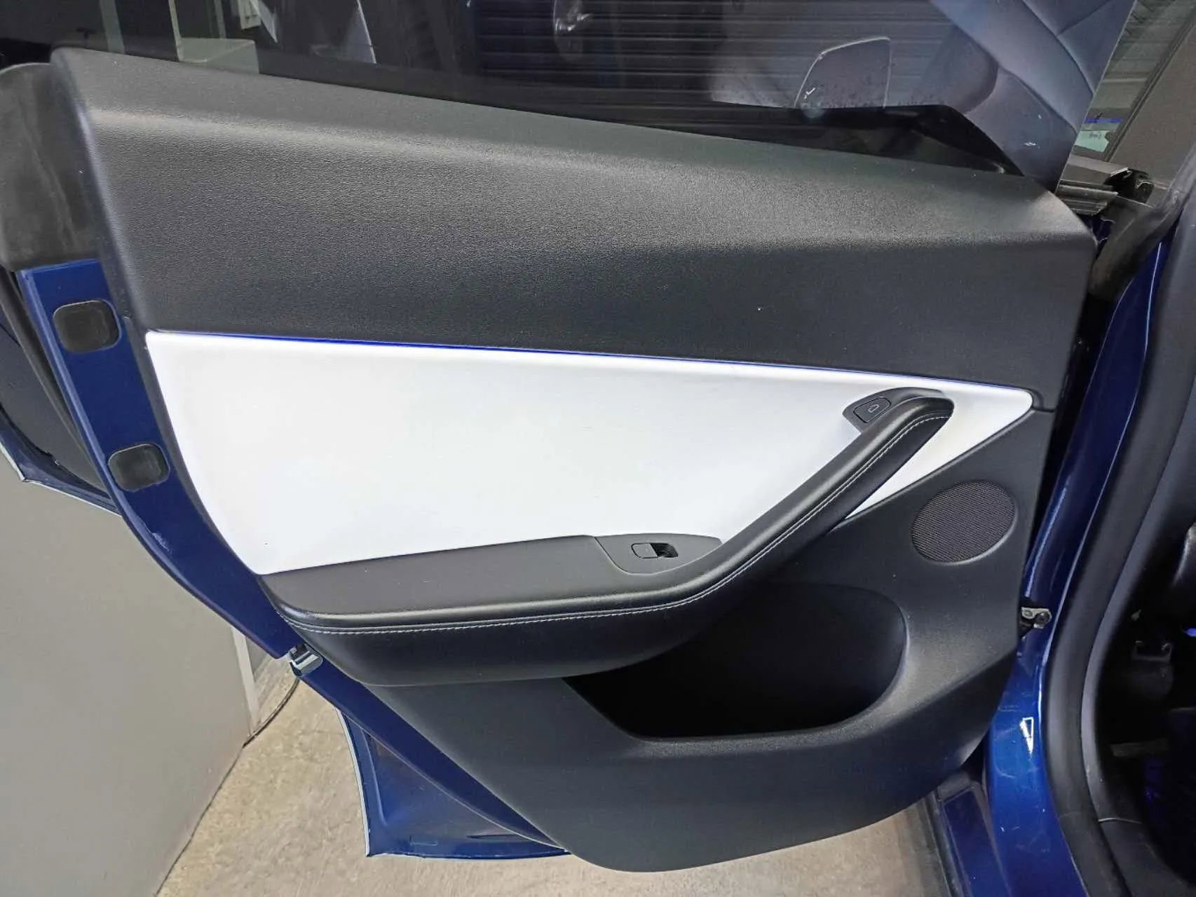 Used 2022 Tesla Model Y Long Range AWD/4WD image 31