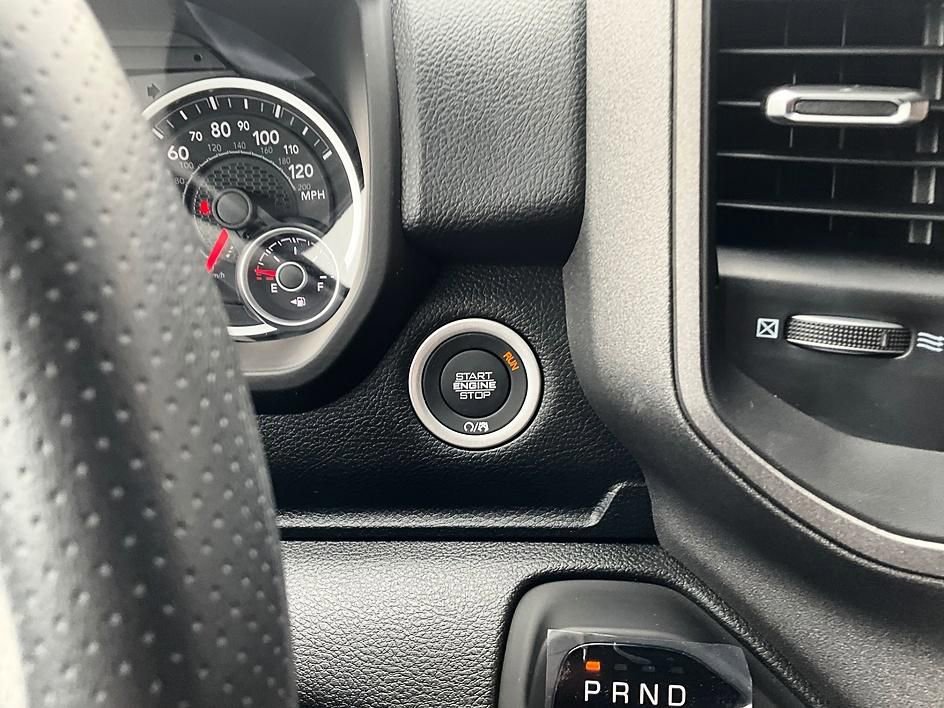 New 2026 RAM 1500 Classic Warlock image 18