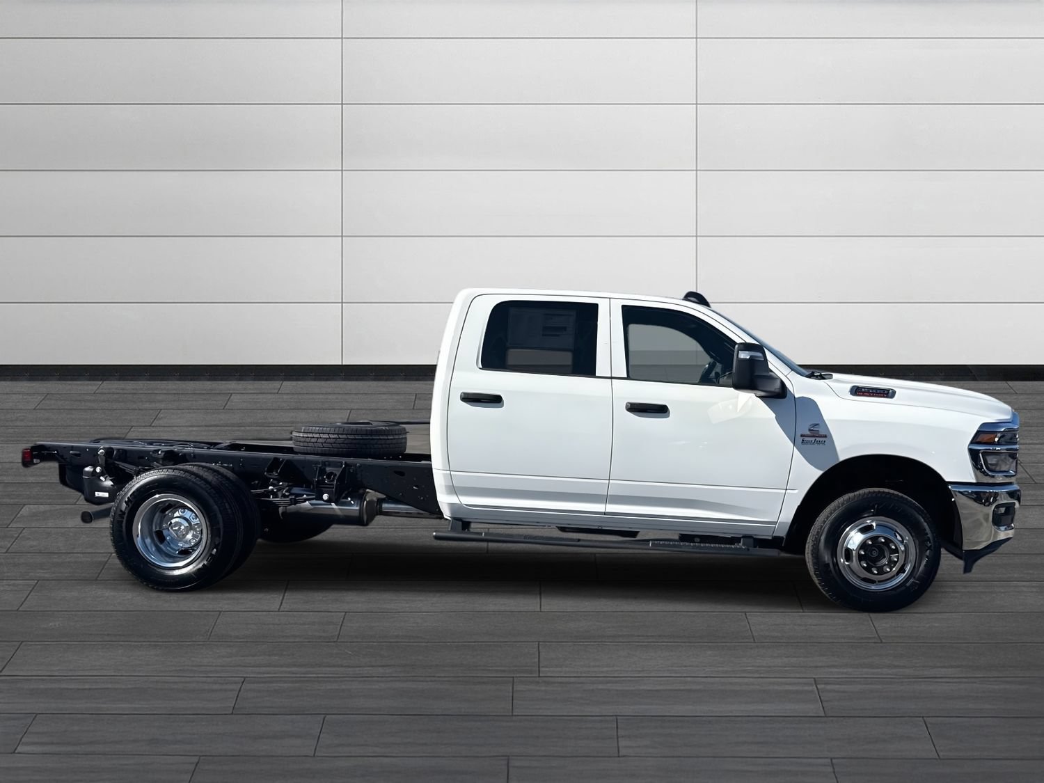 New 2026 RAM 3500 Tradesman w/ Chrome Appearance Group A AWD/4WD image 3