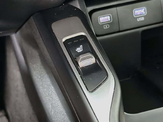 Used 2023 Kia Sorento S AWD/4WD image 27