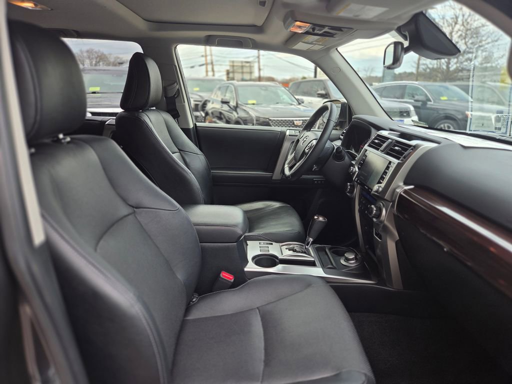 Used 2021 Toyota 4Runner Limited image 26