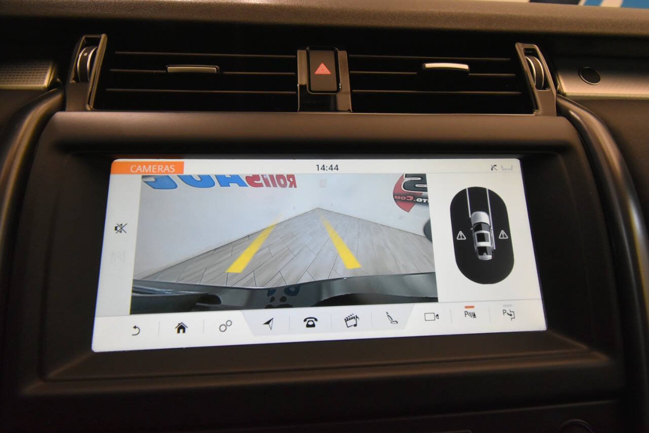 Used 2020 Land Rover Discovery Landmark AWD/4WD image 28