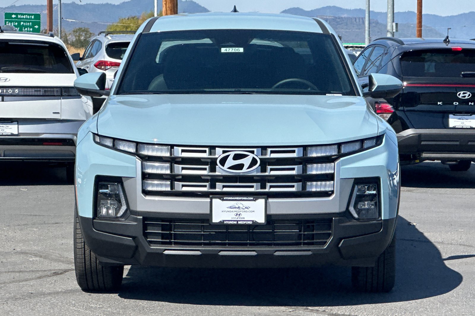 New 2027 Hyundai Santa Cruz SE AWD/4WD image 9
