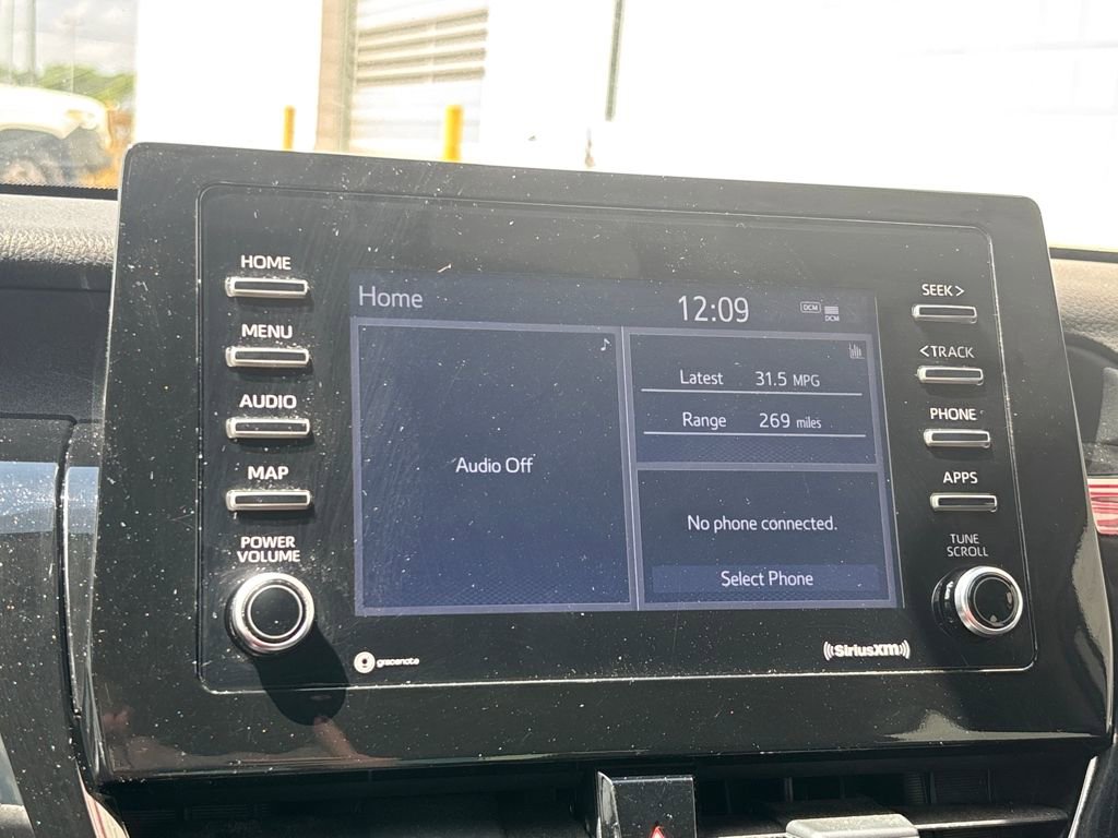 Used 2022 Toyota Camry LE image 13