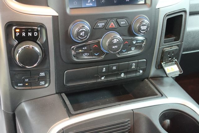 Used 2022 RAM 1500 Warlock AWD/4WD image 19