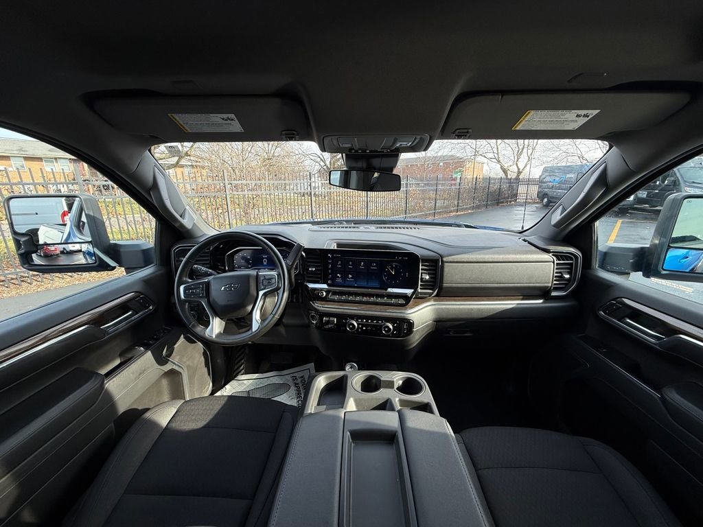 Used 2023 Chevrolet Silverado 1500 RST image 11