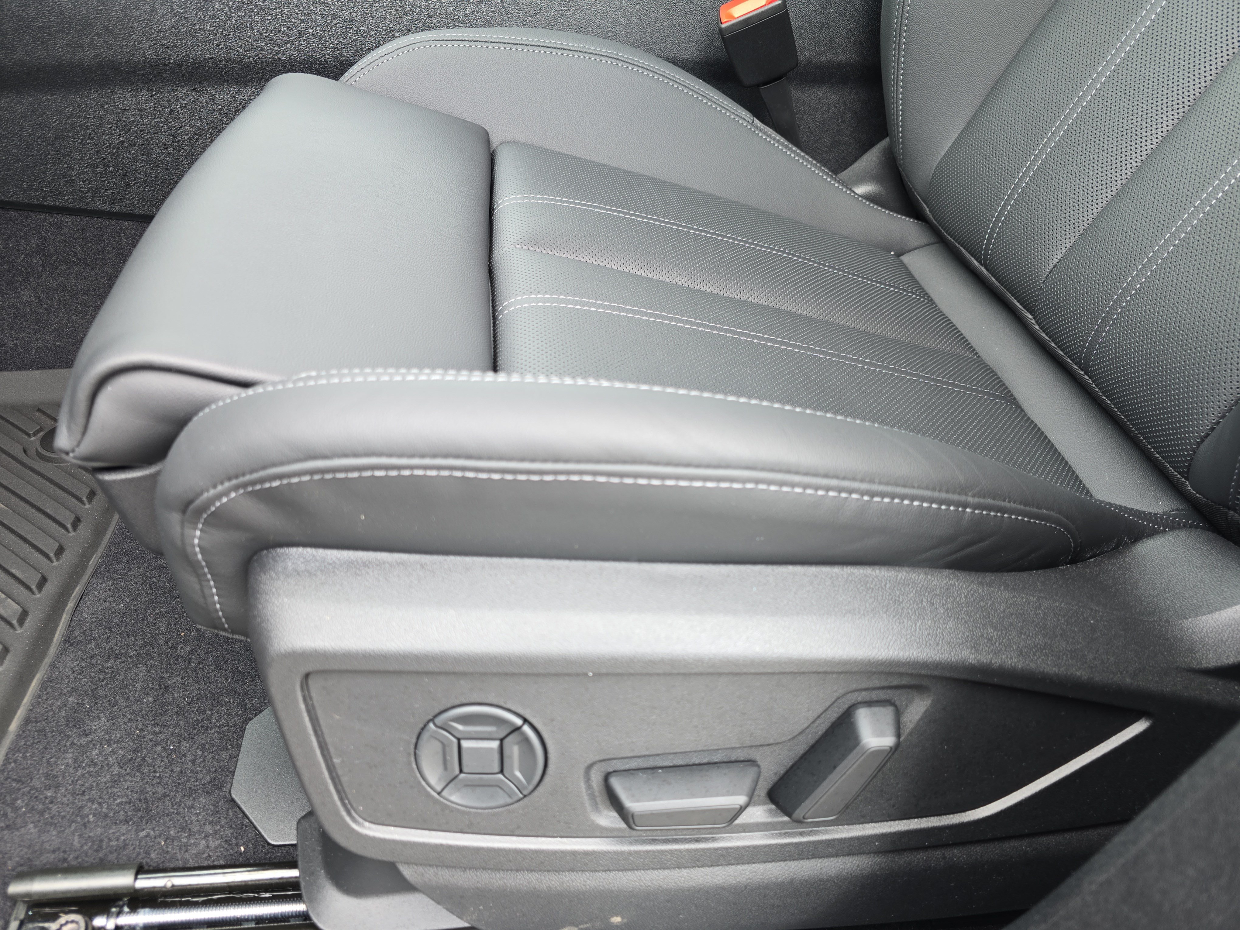 New 2026 Audi Q5 Premium Plus AWD/4WD image 27