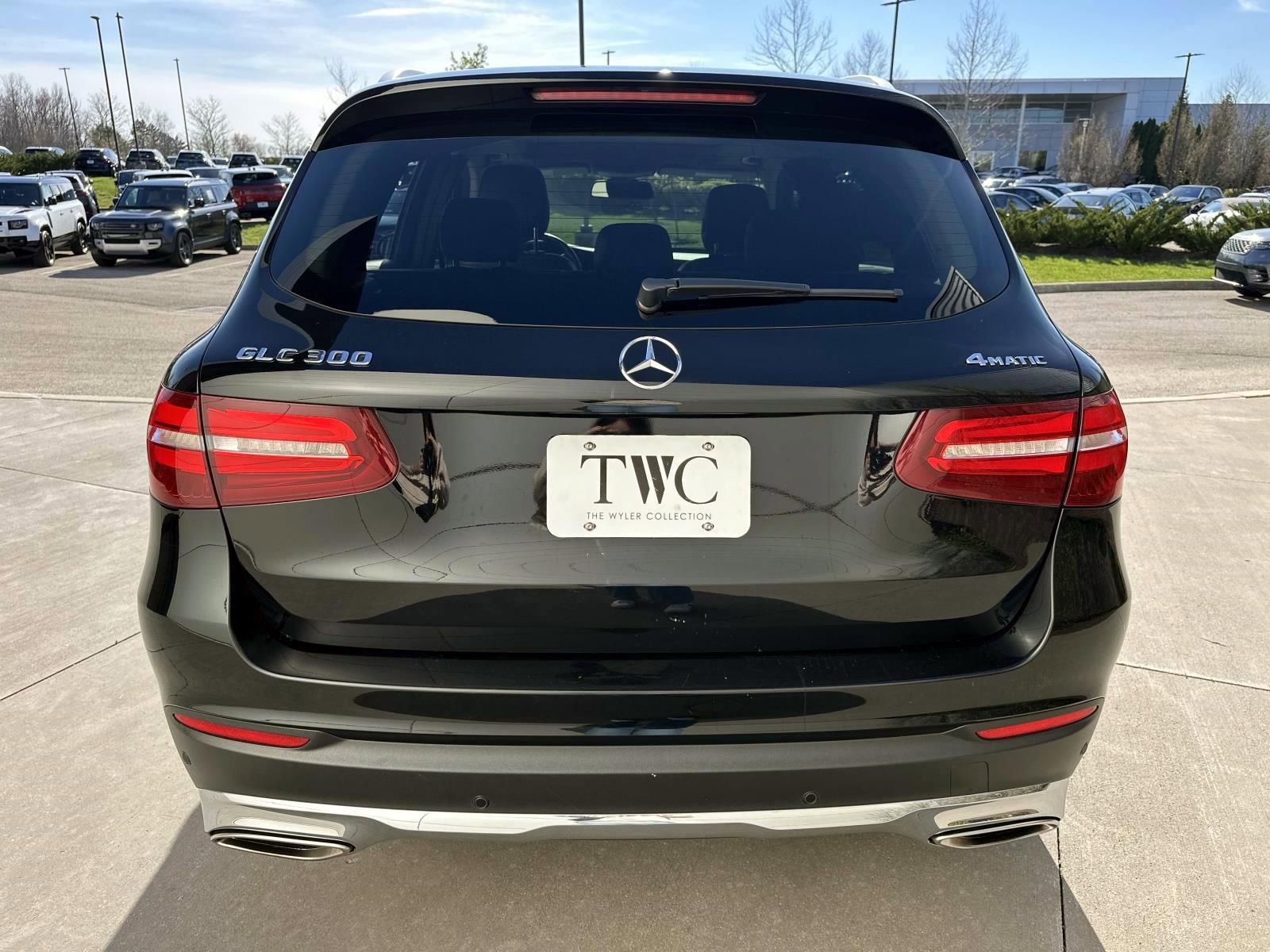 Used 2017 Mercedes-Benz GLC 300 4MATIC image 6