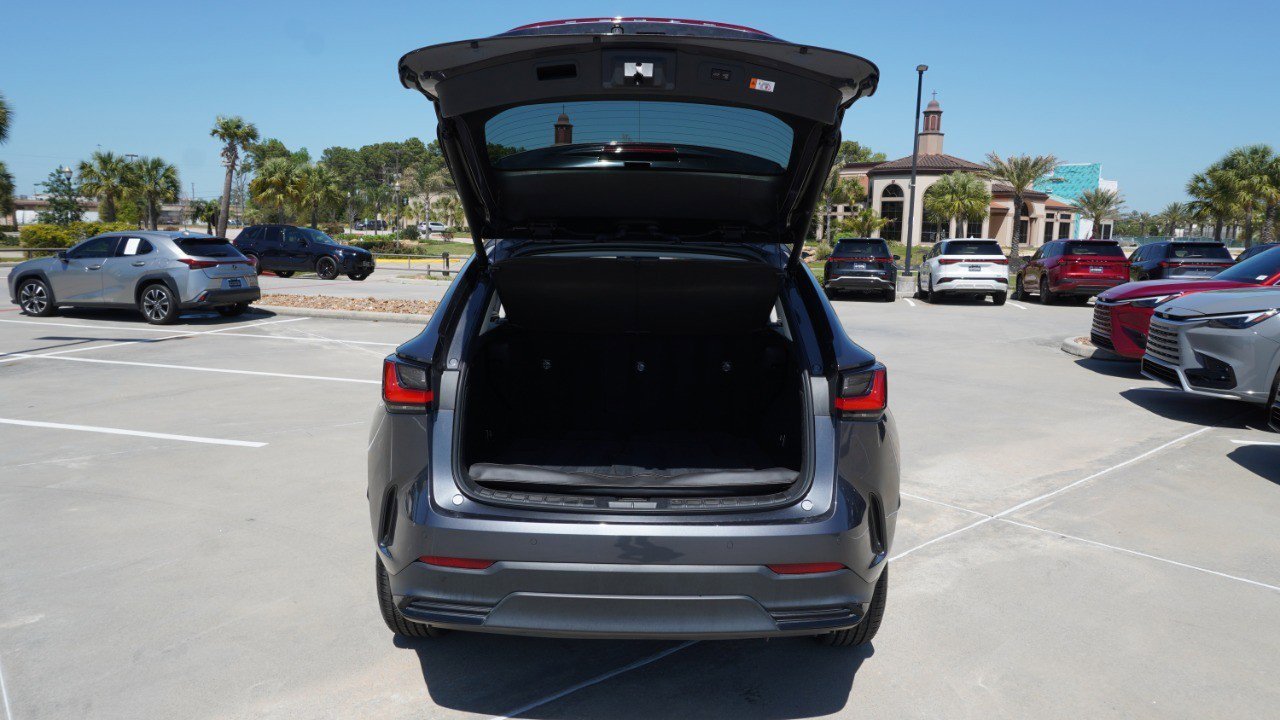 Certified 2024 Lexus NX 250 FWD image 35