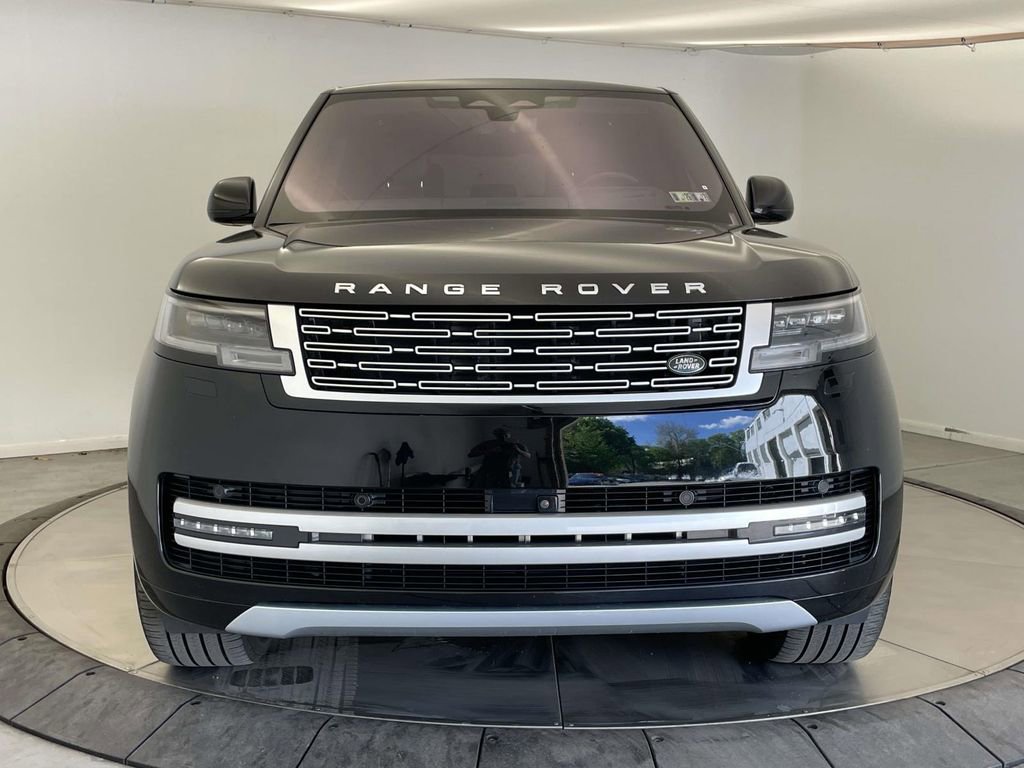 Used 2023 Land Rover Range Rover Autobiography AWD/4WD image 8