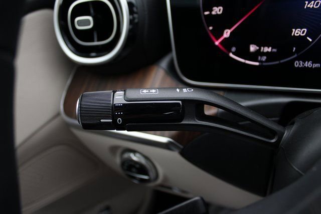 New 2025 Mercedes-Benz C 300 4MATIC Sedan image 17