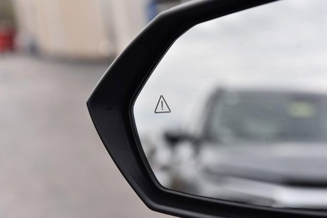 Used 2026 Hyundai Elantra Sport FWD image 9