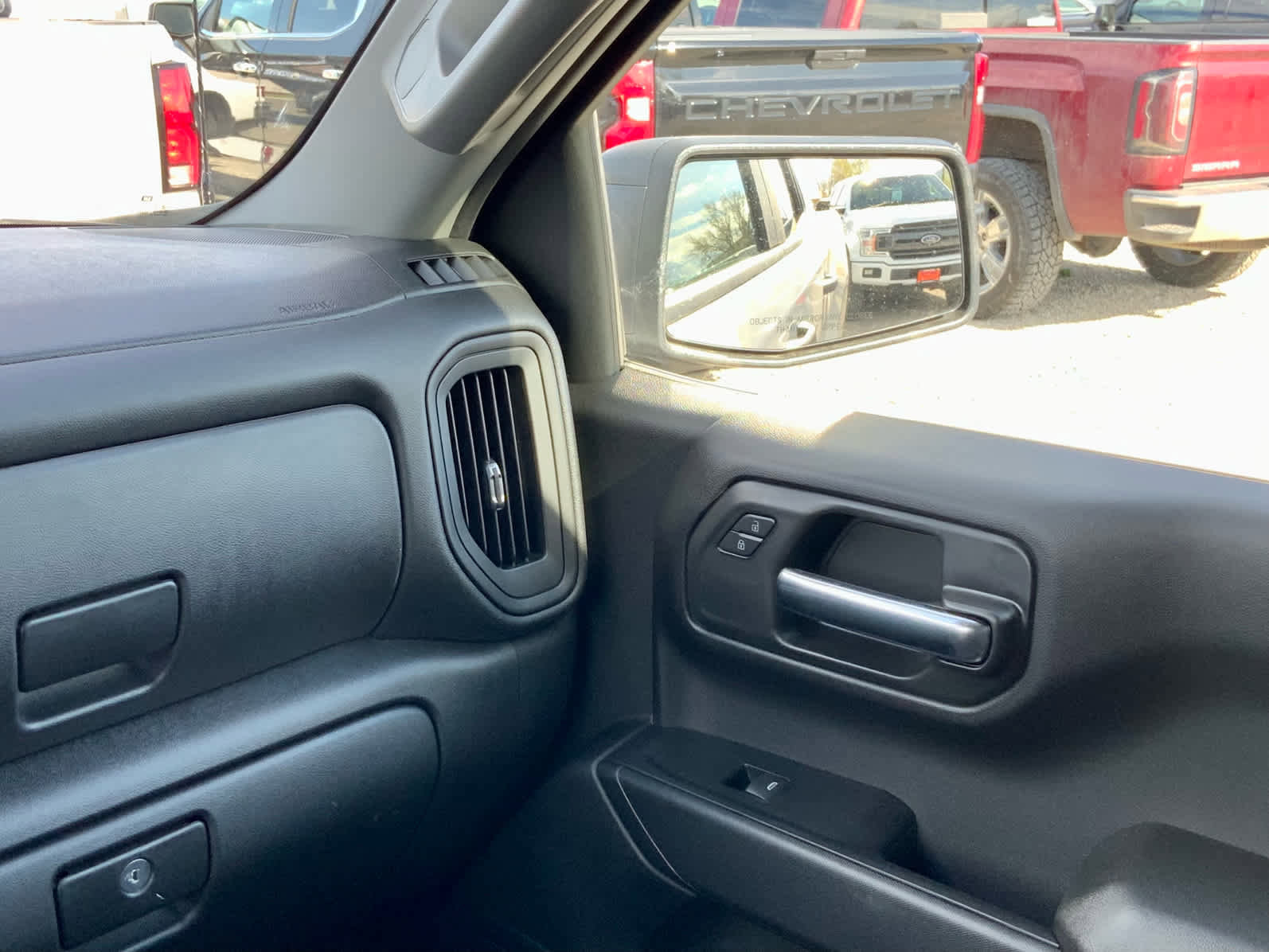 New 2026 Chevrolet Silverado 1500 W/T w/ WT Convenience Package AWD/4WD image 38