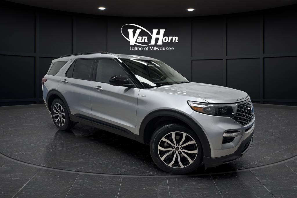 Used 2023 Ford Explorer ST-Line AWD/4WD image 1