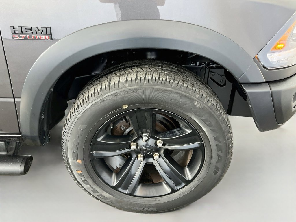 Used 2022 RAM 1500 Warlock AWD/4WD image 29