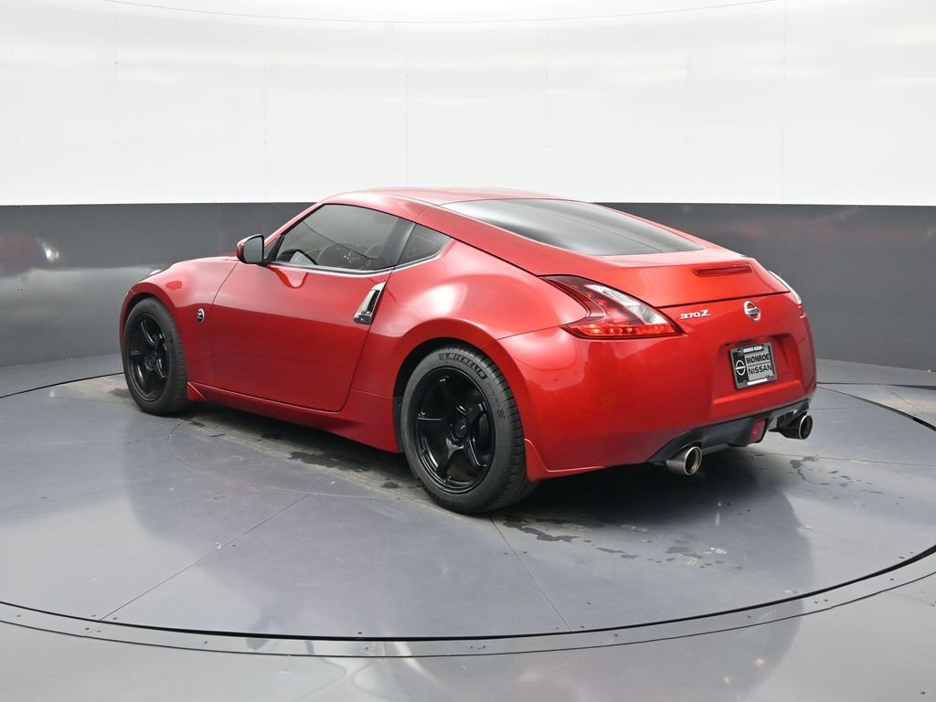 Used 2019 Nissan 370Z Coupe RWD image 5