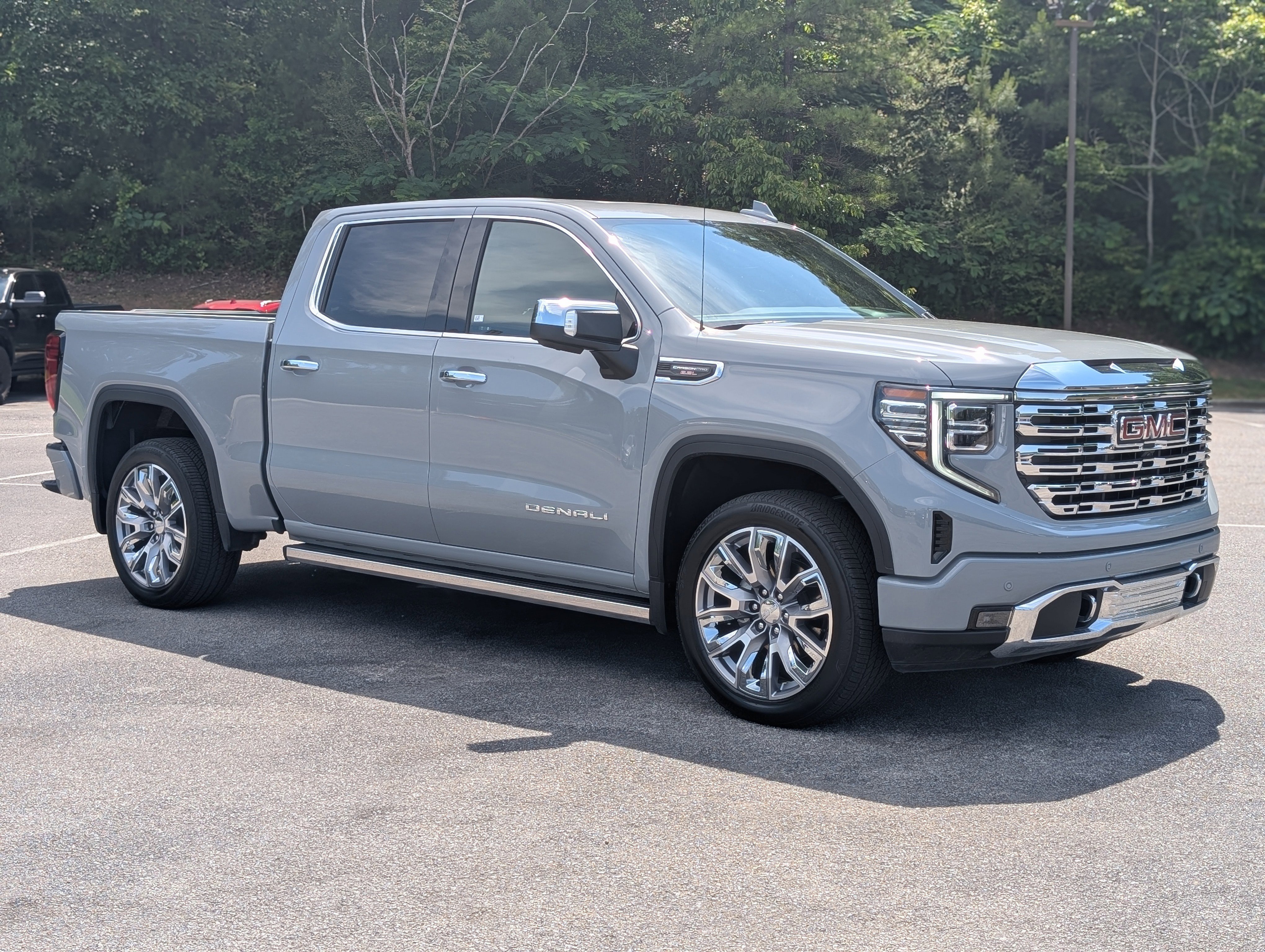 Used 2025 GMC Sierra 1500 Denali AWD/4WD image 11