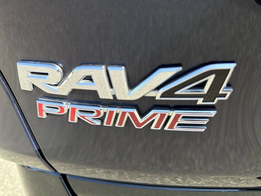 Used 2024 Toyota RAV4 SE w/ Weather & Moonroof Package AWD/4WD image 15
