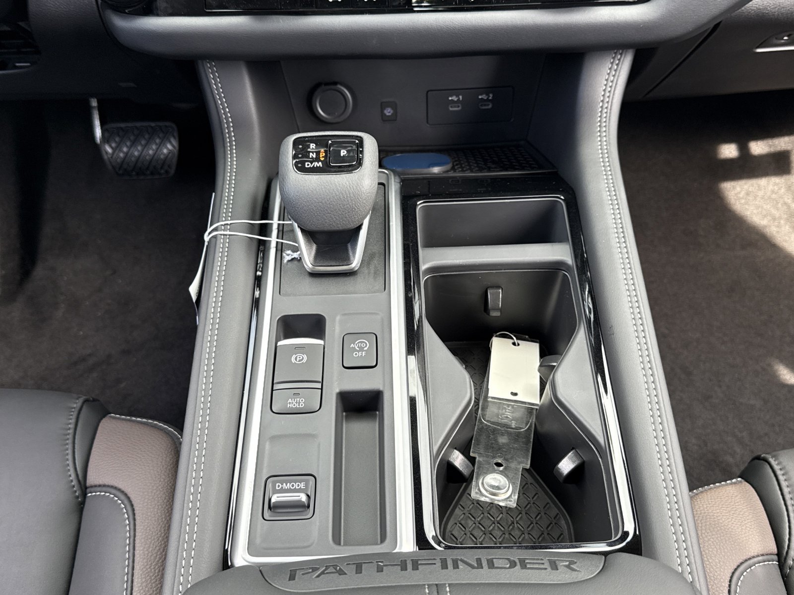 New 2026 Nissan Pathfinder Platinum FWD image 5