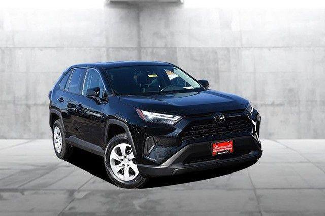 Used 2024 Toyota RAV4 LE image 2