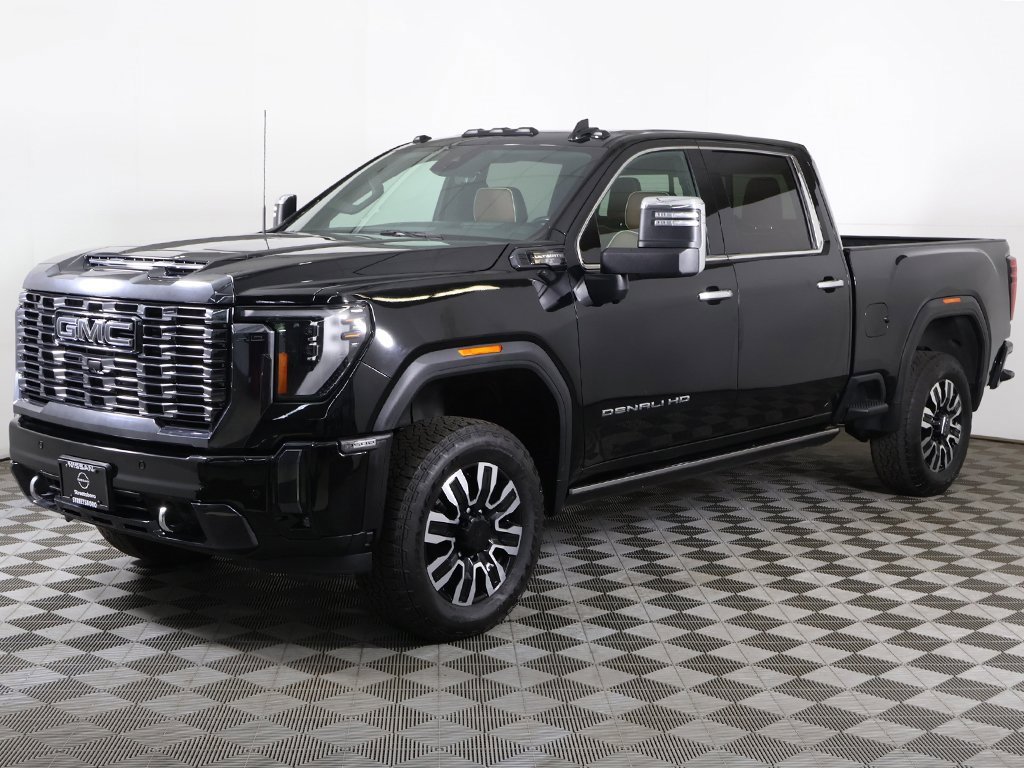 Used 2024 GMC Sierra 3500 Denali Ultimate image 13