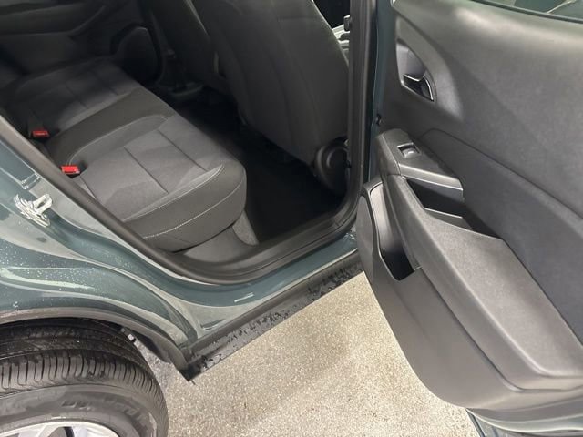 New 2026 Chevrolet Trax LS w/ LS Convenience Package FWD image 17