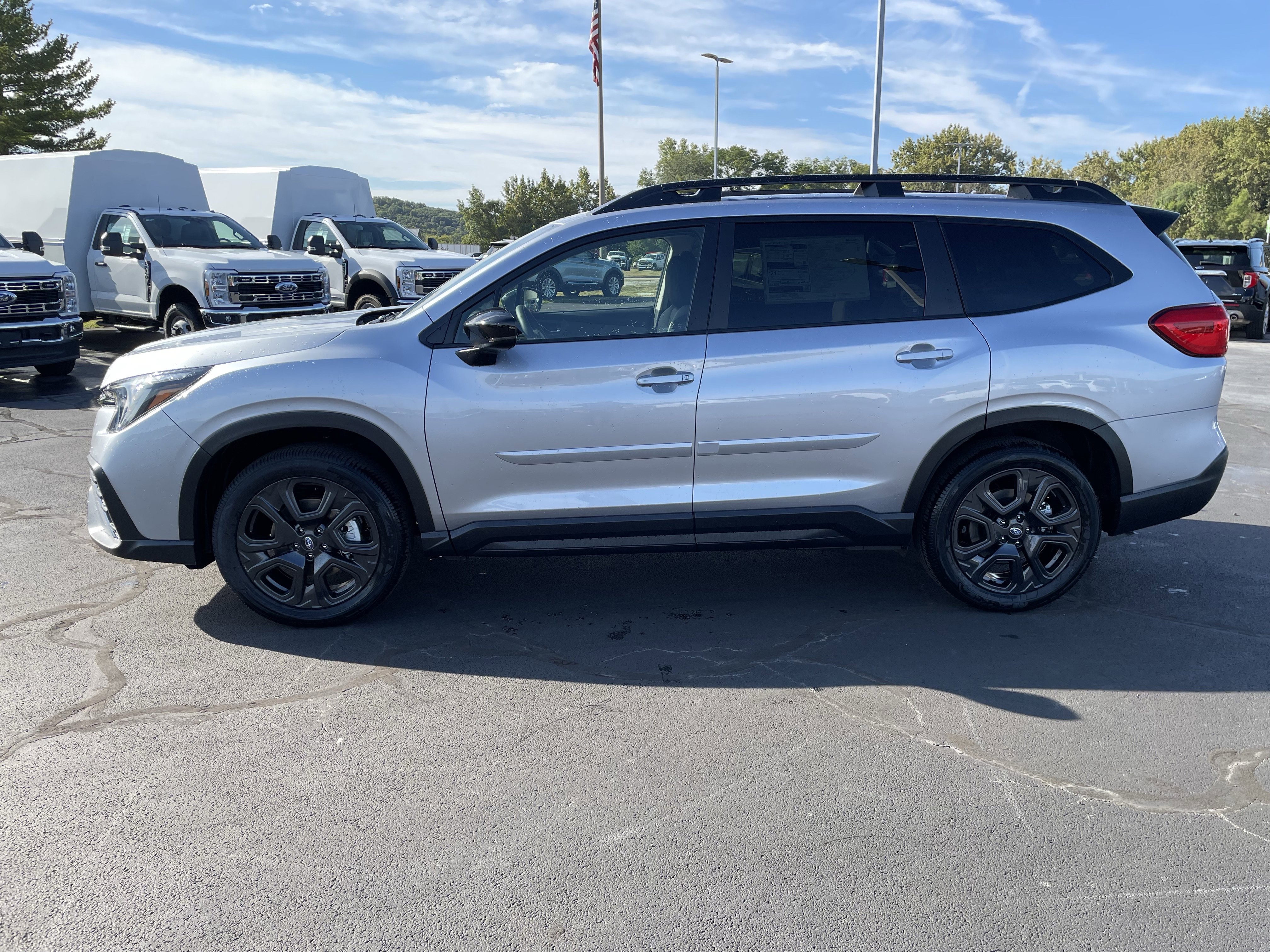 New 2025 Subaru Ascent Onyx Edition image 2