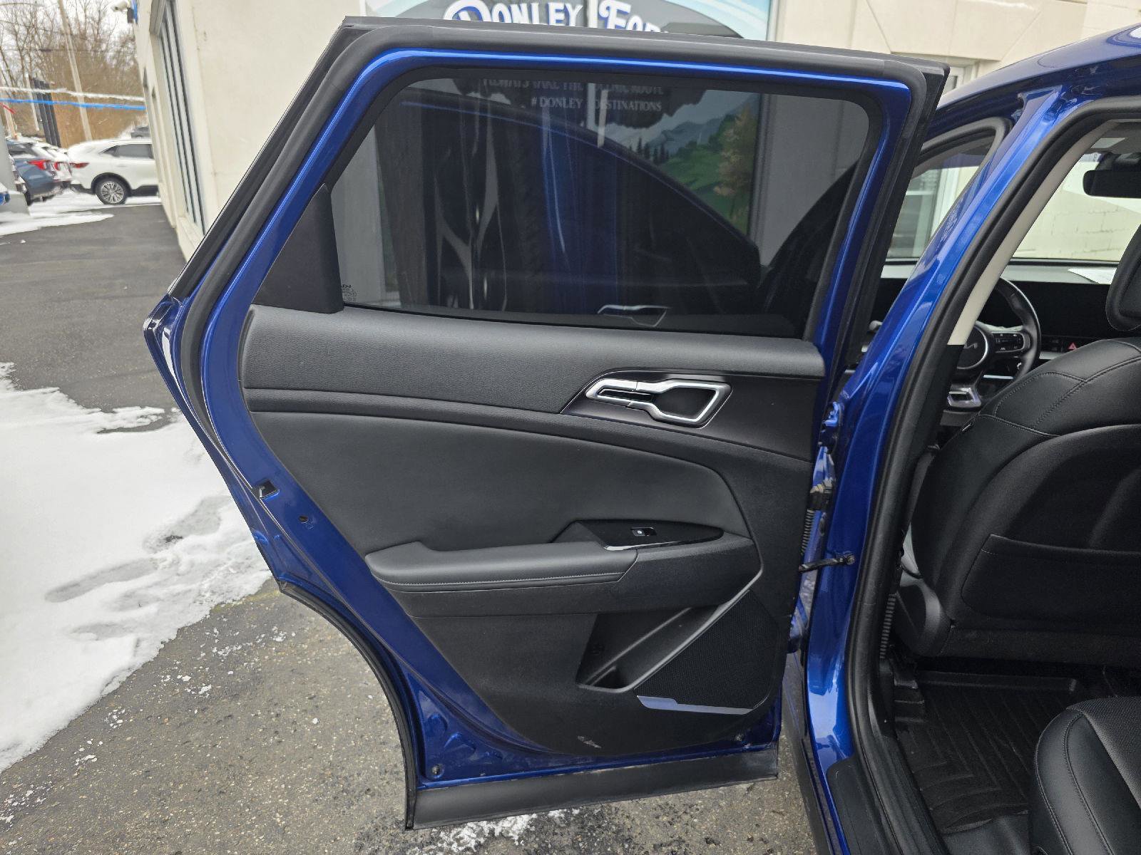 Used 2023 Kia Sportage EX image 22