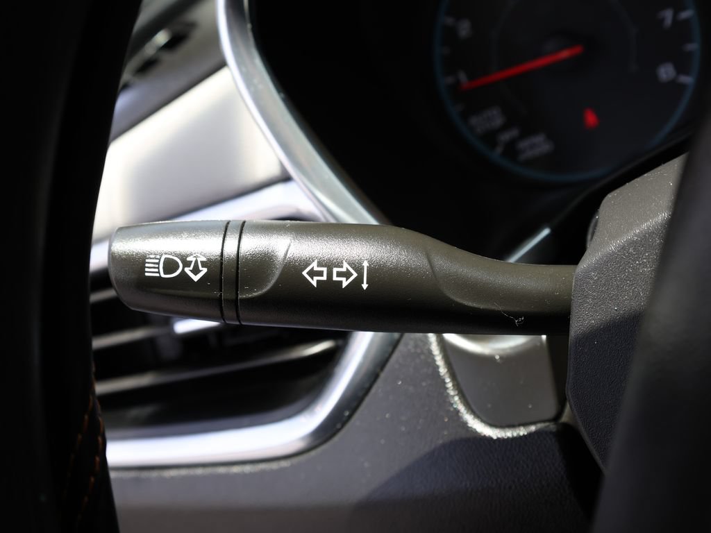 Used 2019 Chevrolet Equinox LS FWD image 32
