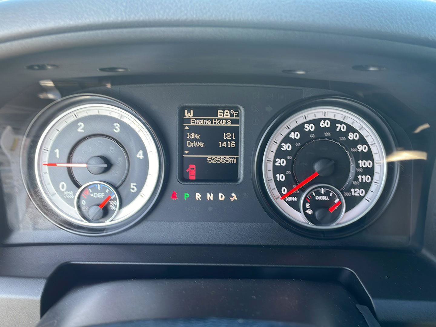 Used 2014 RAM 2500 Tradesman w/ Chrome Appearance Group AWD/4WD image 18