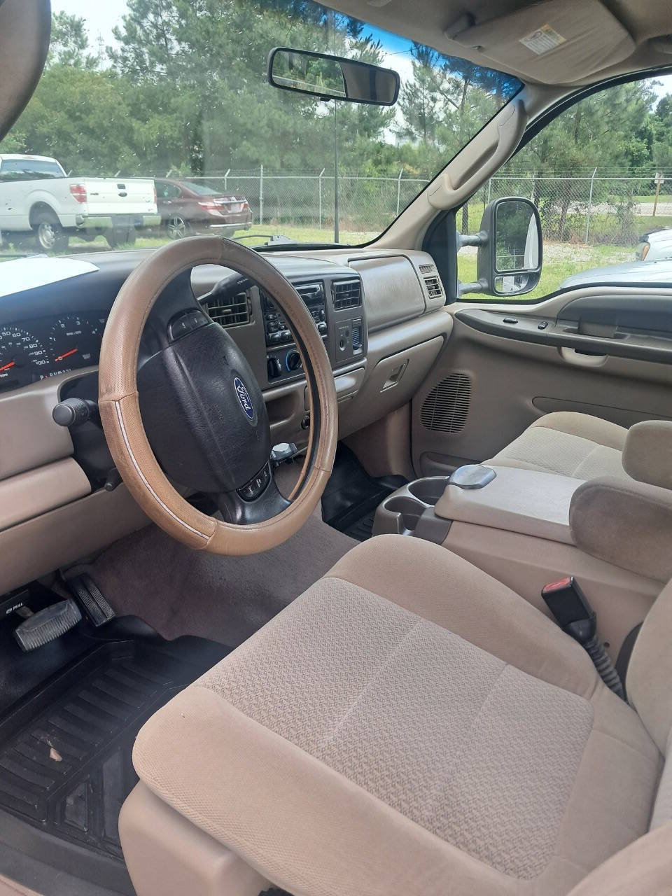 Used 2003 Ford F350 XL RWD image 2