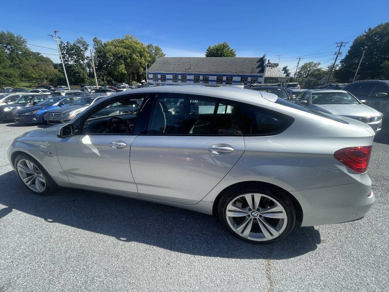 Used 2012 BMW 550i Gran Turismo xDrive AWD/4WD image 8