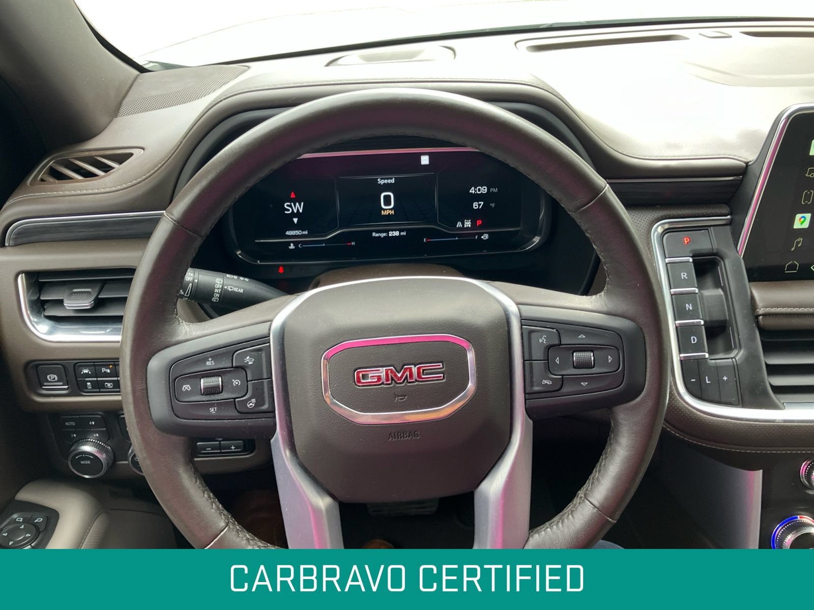 Certified 2022 GMC Yukon SLT w/ SLT Luxury Package AWD/4WD image 16