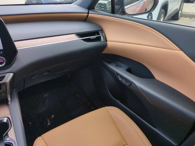 Certified 2026 Lexus RX 350 Premium w/ Accessory Package (Z1) FWD image 16