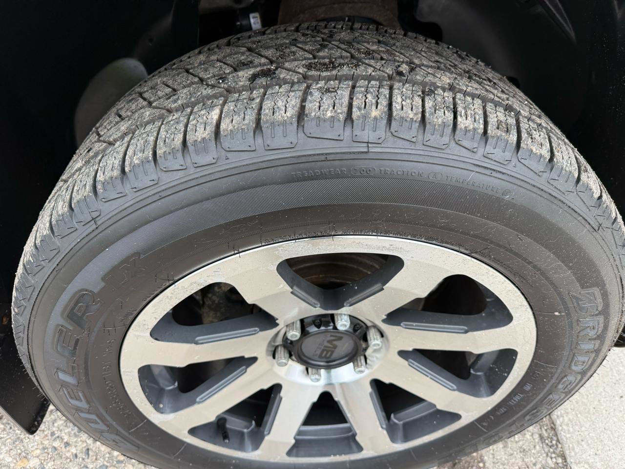 Used 2011 GMC Yukon Denali image 34