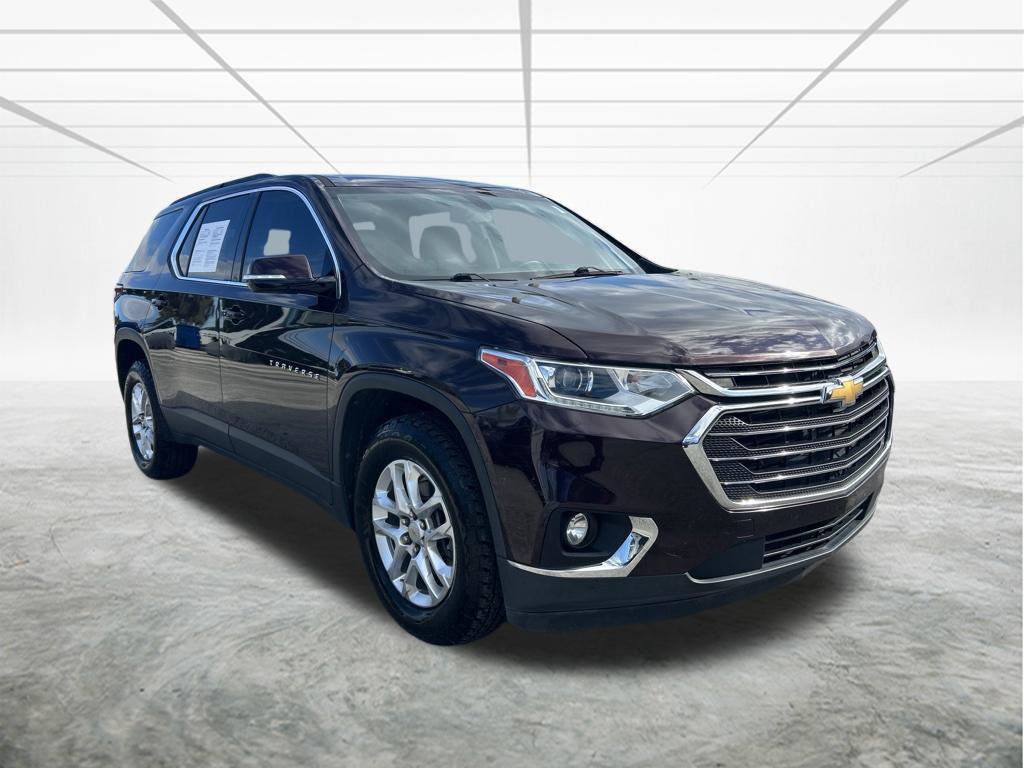 Used 2019 Chevrolet Traverse LT FWD image 2