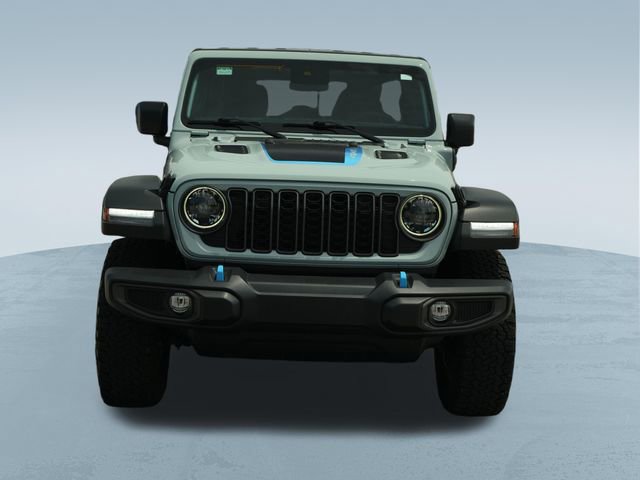 Used 2024 Jeep Wrangler Unlimited Rubicon 4xe w/ Convenience Group AWD/4WD image 2