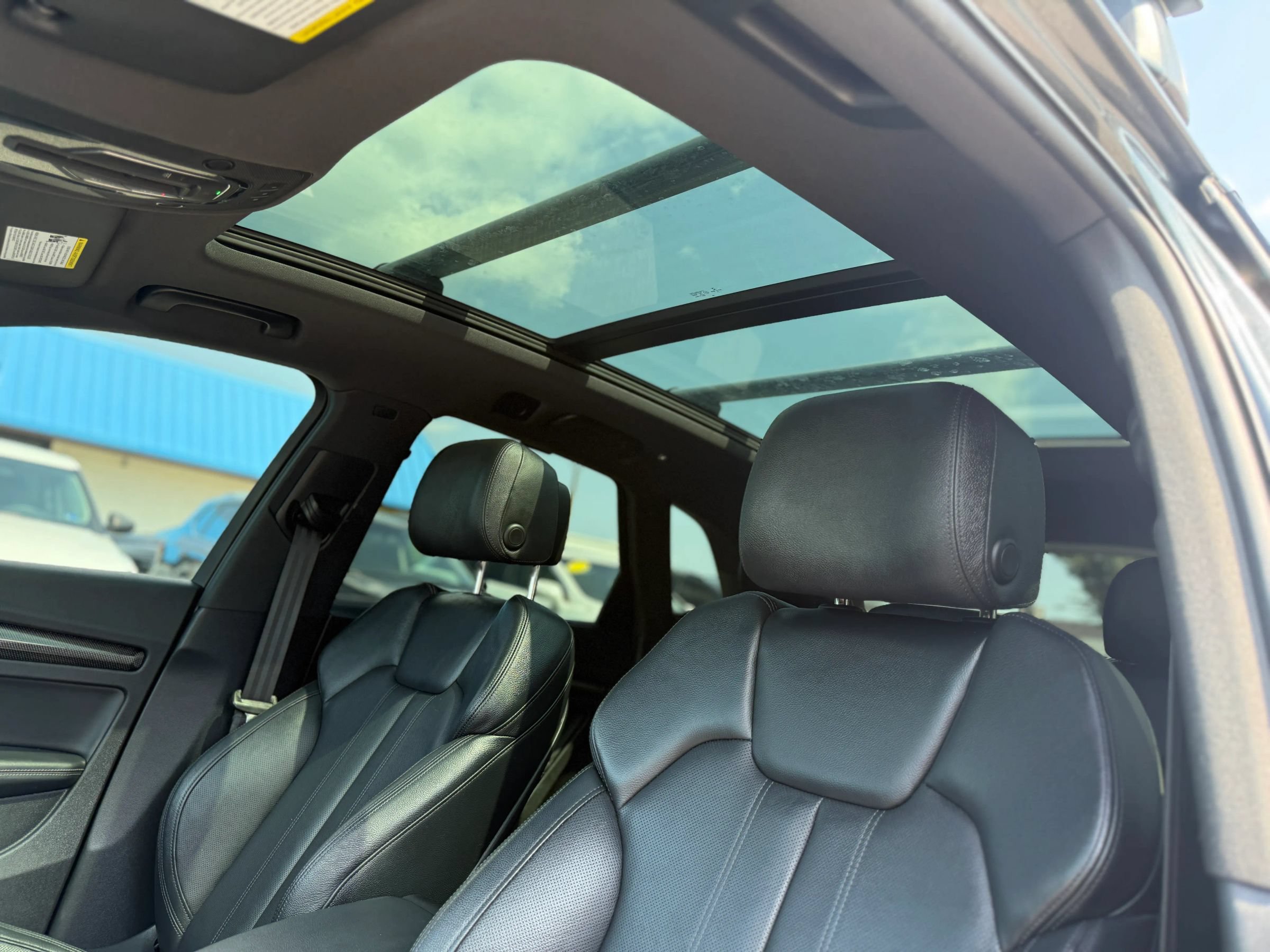 Used 2019 Audi SQ5 Prestige w/ Prestige Package AWD/4WD image 23