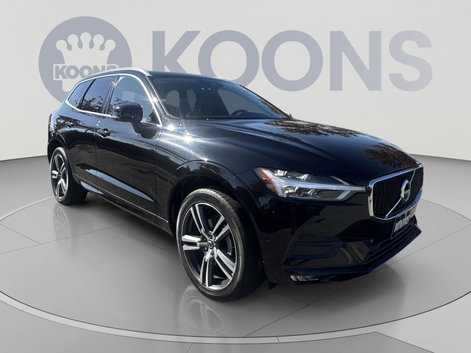 Used 2019 Volvo XC60 T5 Momentum w/ Protection Package Premier FWD image 18