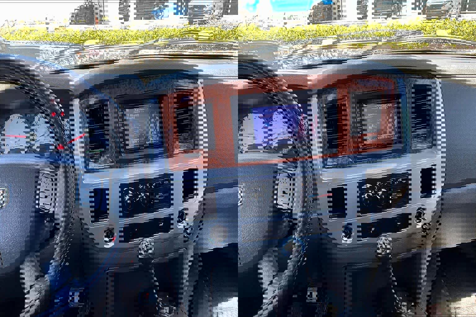 Used 2006 Dodge Ram 3500 Truck Laramie w/ Trailer Tow Group image 6