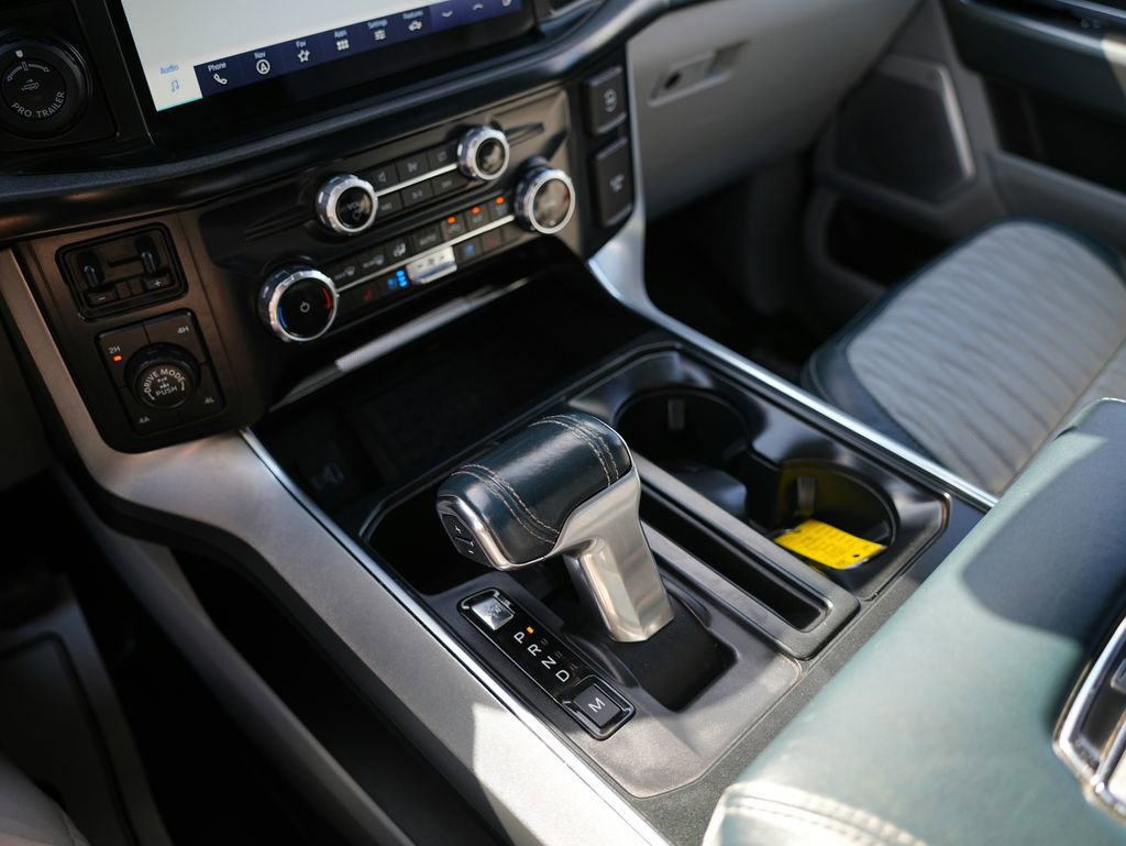 Used 2023 Ford F150 Limited image 18