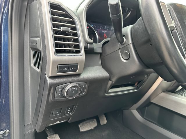Certified 2019 Ford F450 Platinum w/ Platinum Ultimate Package AWD/4WD image 18