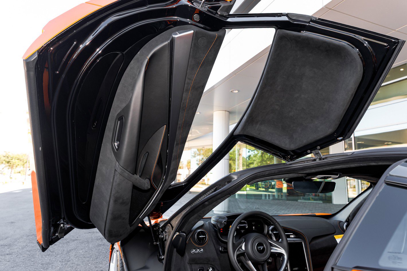 New 2026 McLaren 750S image 30