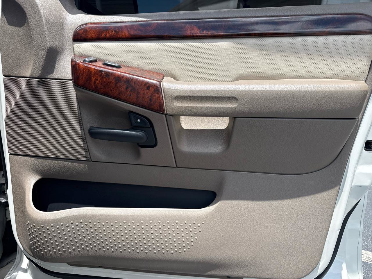 Used 2003 Mercury Mountaineer Convenience RWD image 13