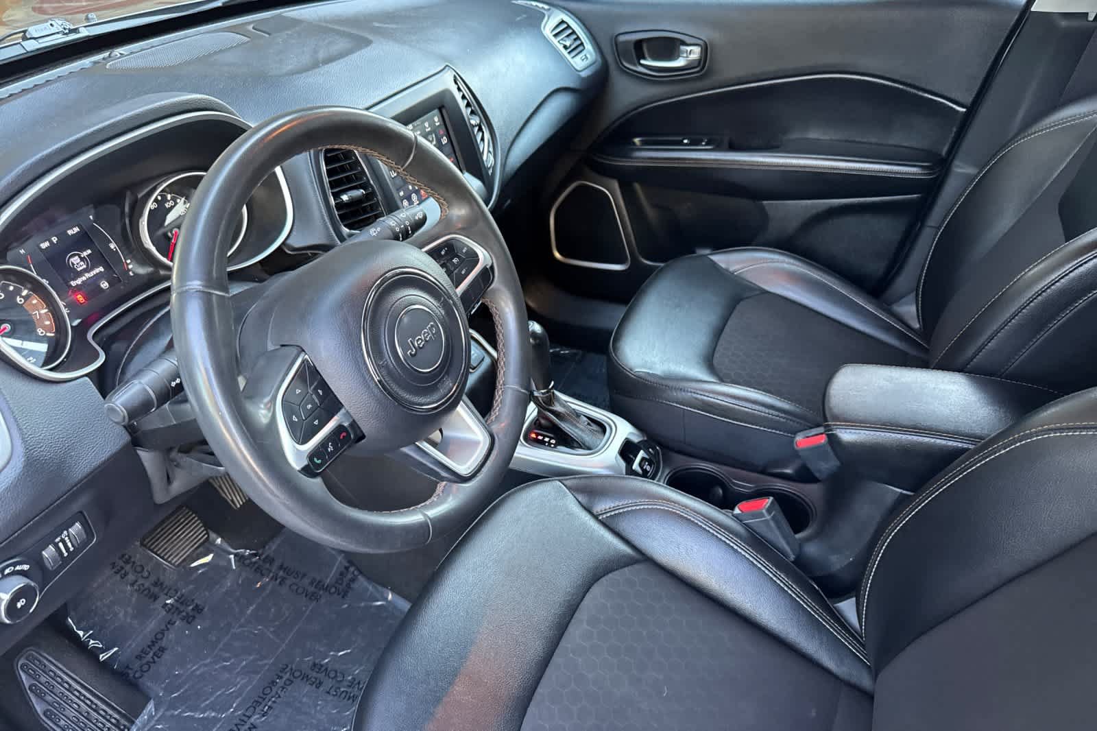 Used 2021 Jeep Compass Latitude FWD image 11
