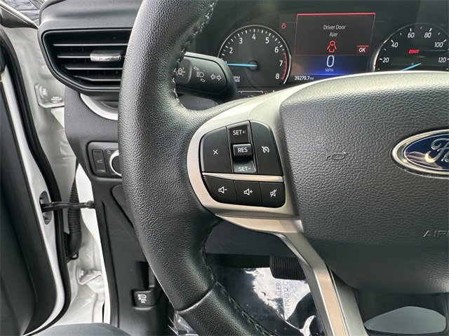 Certified 2022 Ford Explorer XLT image 26